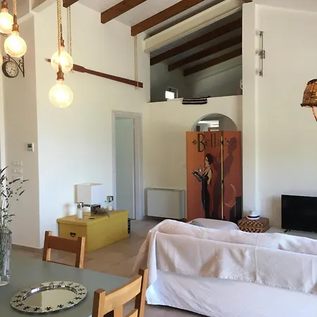 The Olive Orchard Holiday home Ziria